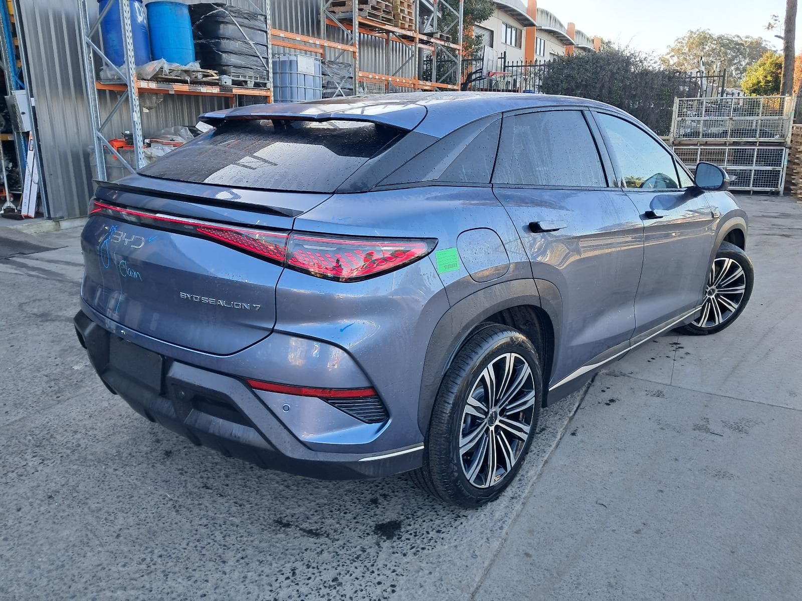 2025 BYD SEALION 7 5