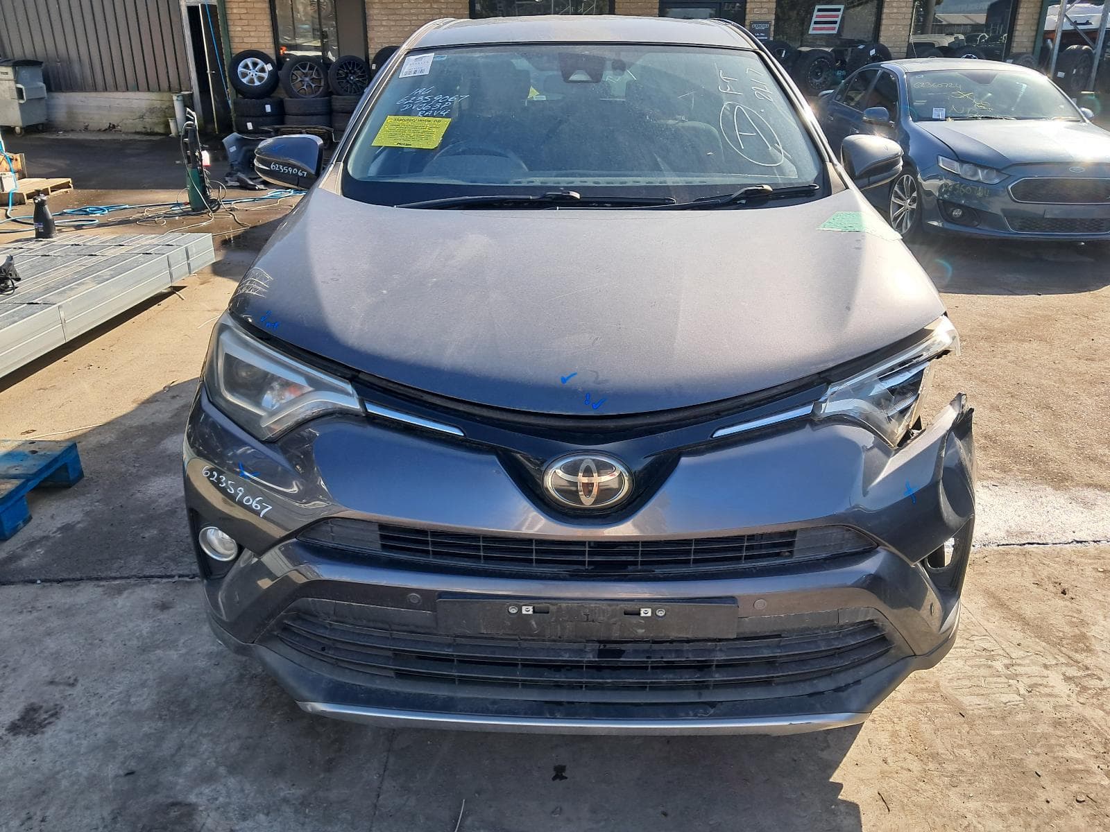 2018 TOYOTA RAV4 11