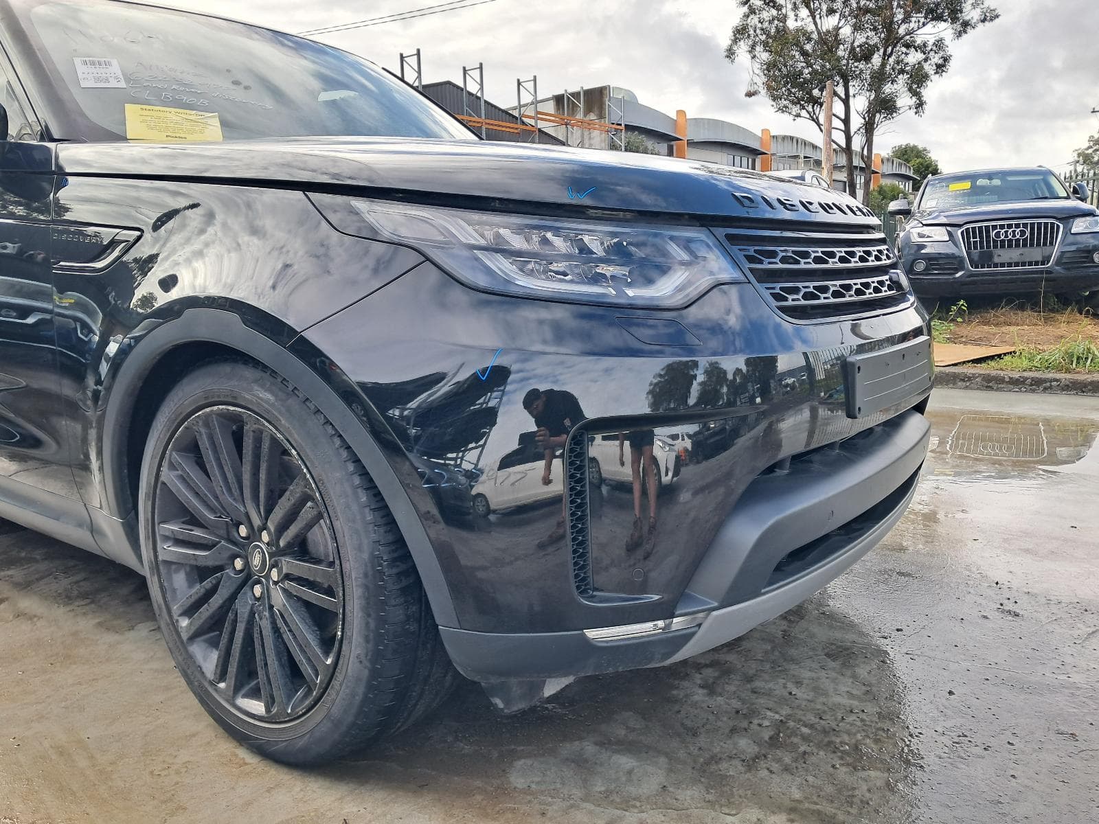 2017 LAND ROVER DISCOVERY 8