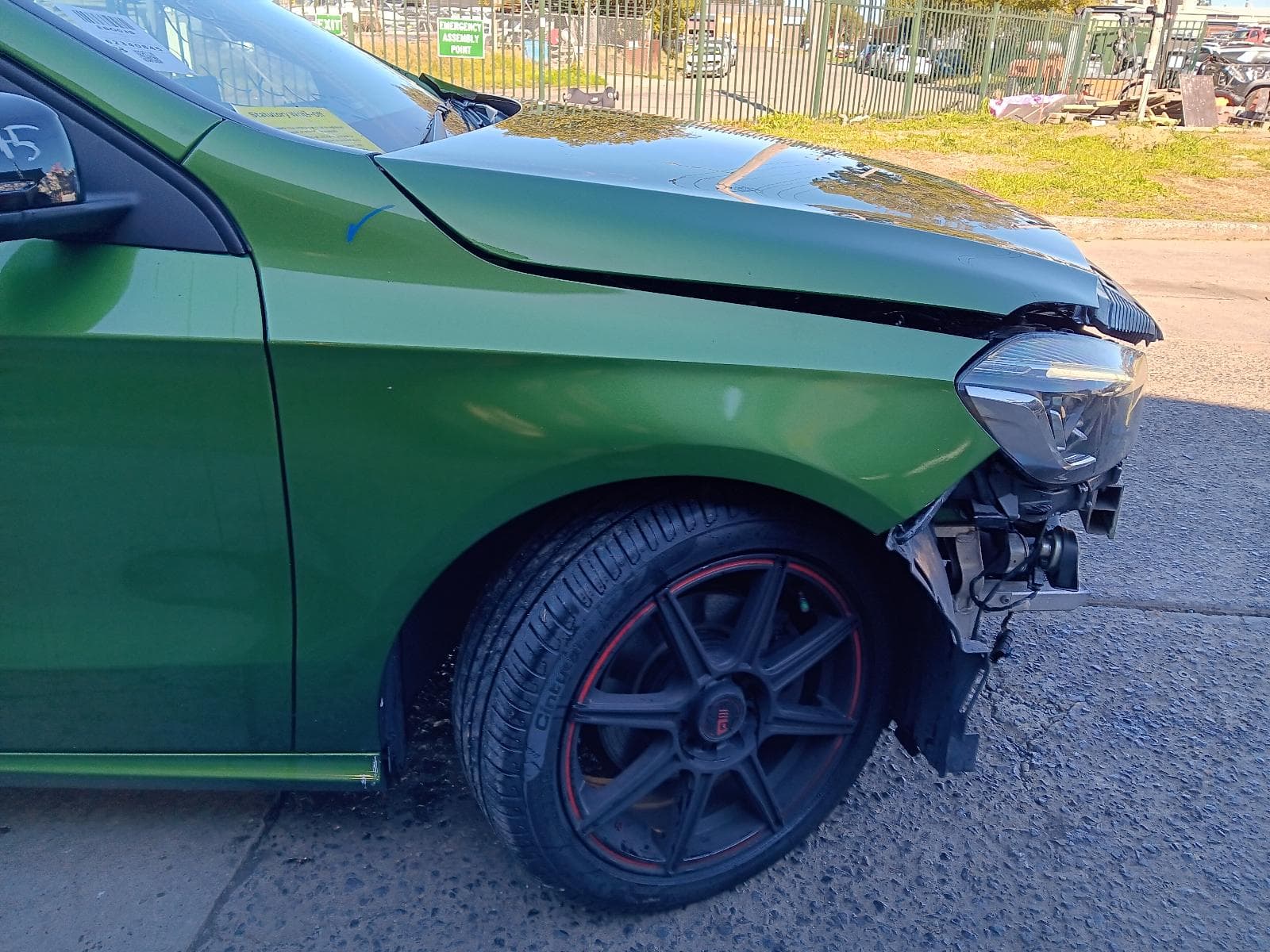 2015 MERCEDES A CLASS 12