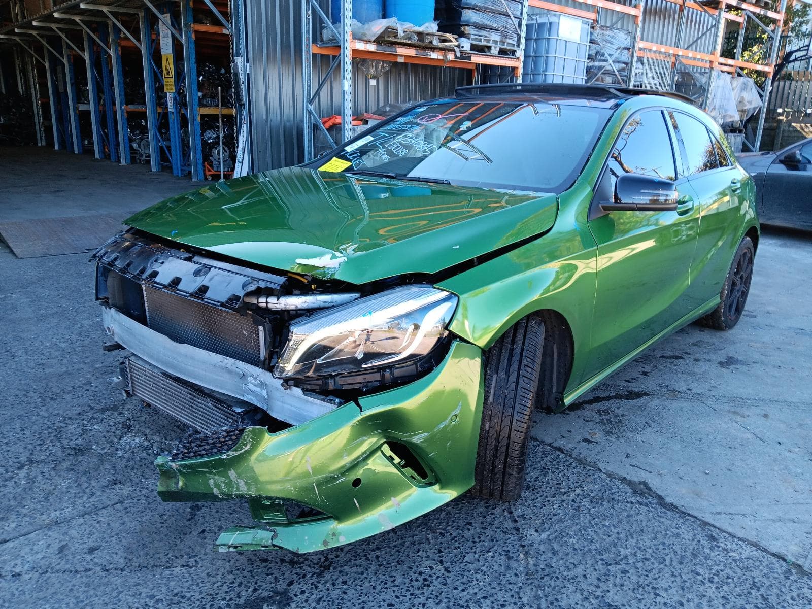 2015 MERCEDES A CLASS 3
