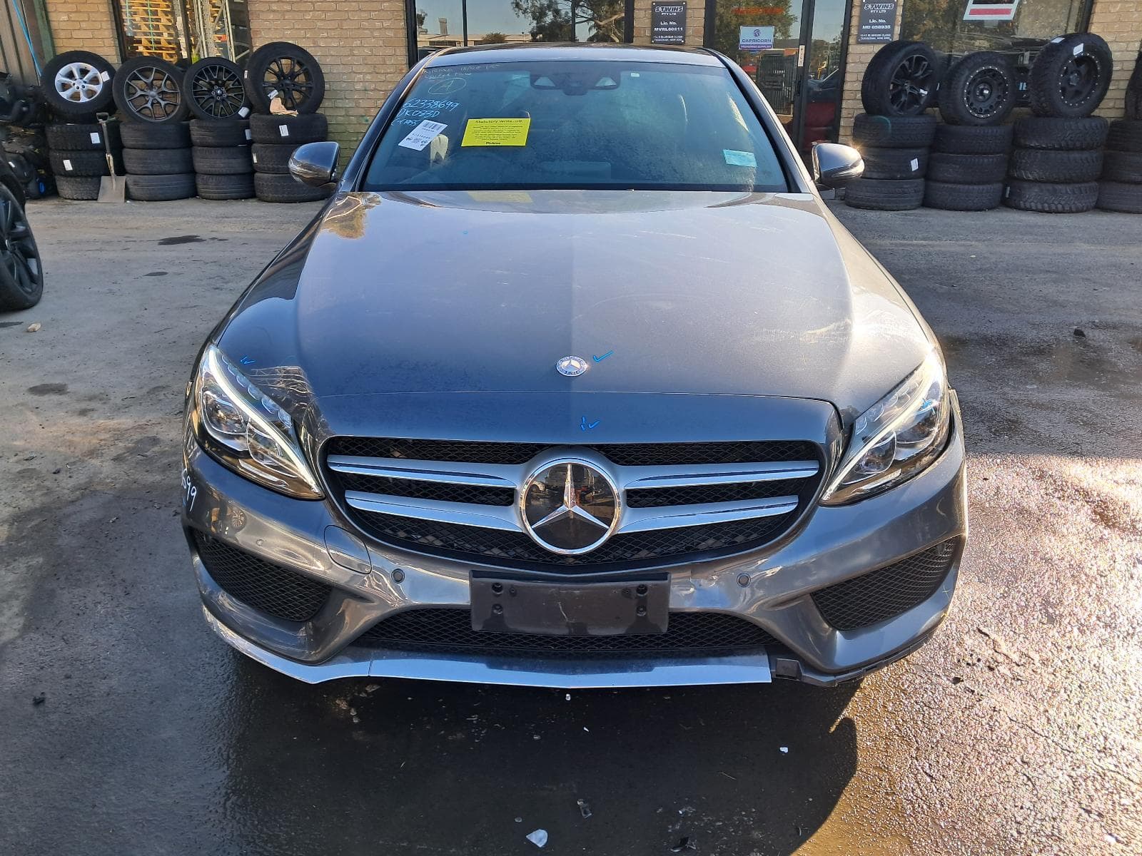 2015 MERCEDES C CLASS 11