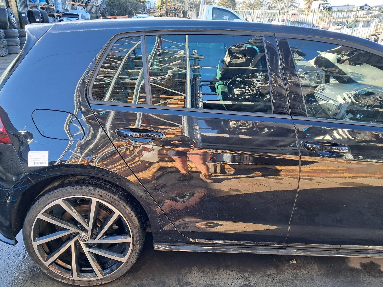 2018 VOLKSWAGEN GOLF 15