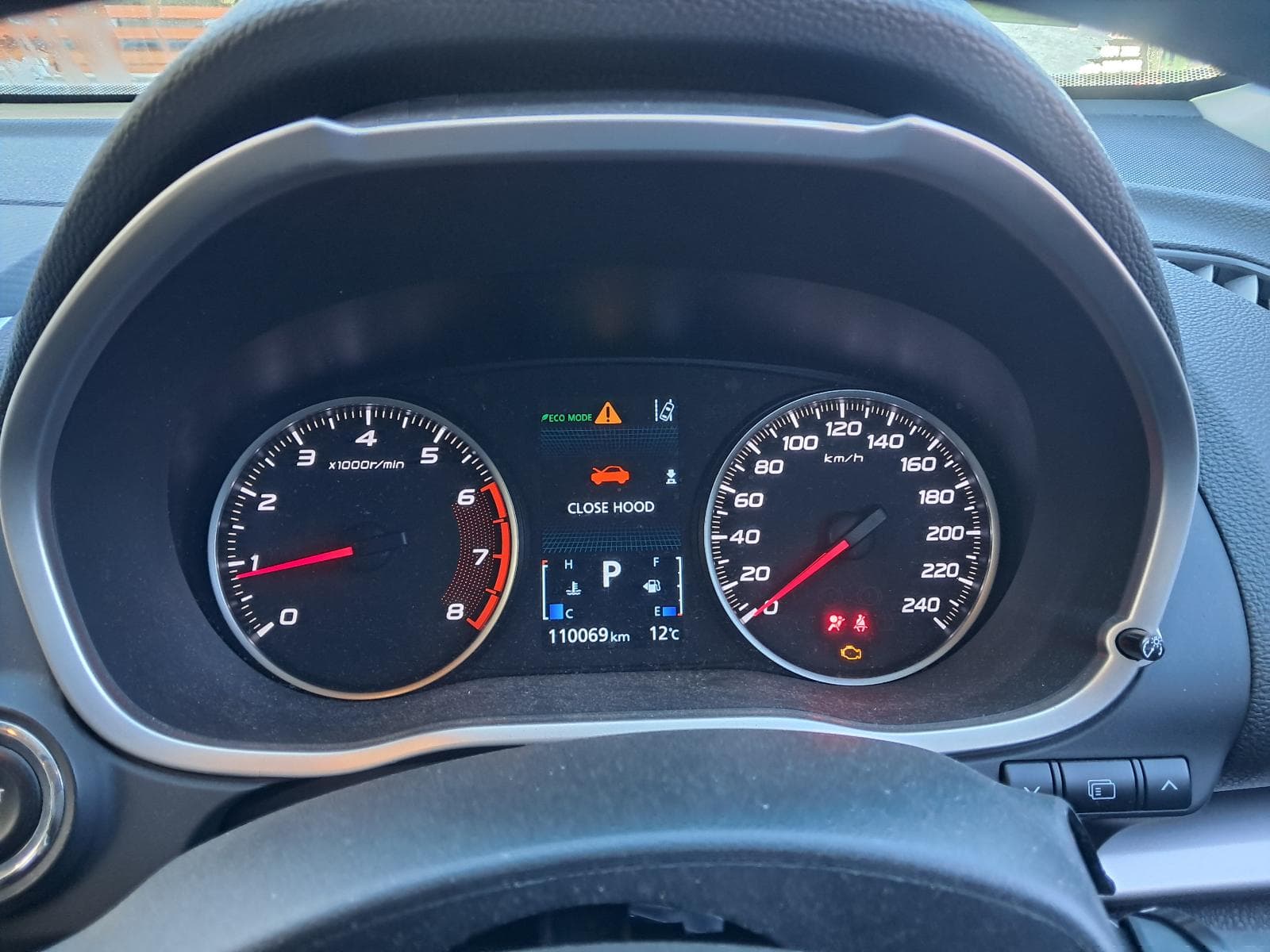 2018 MITSUBISHI ECLIPSE CROSS 2
