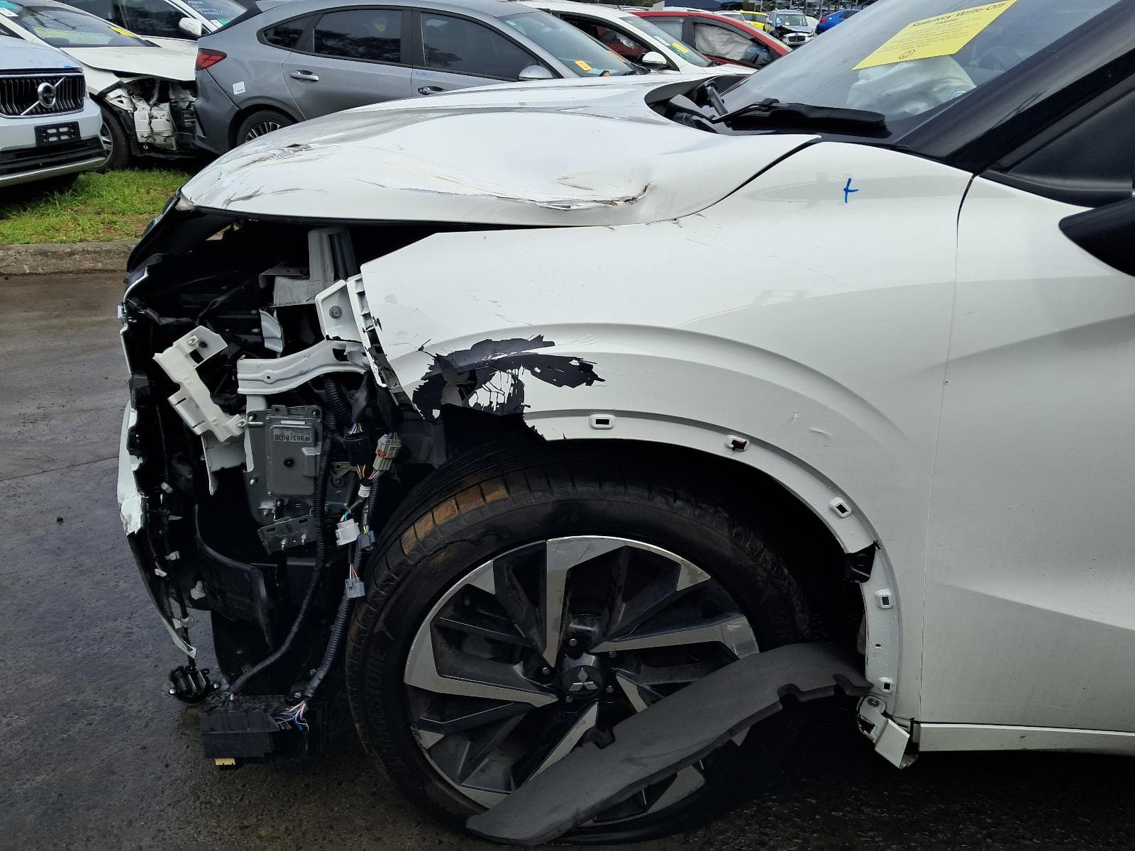 2021 MITSUBISHI OUTLANDER 11
