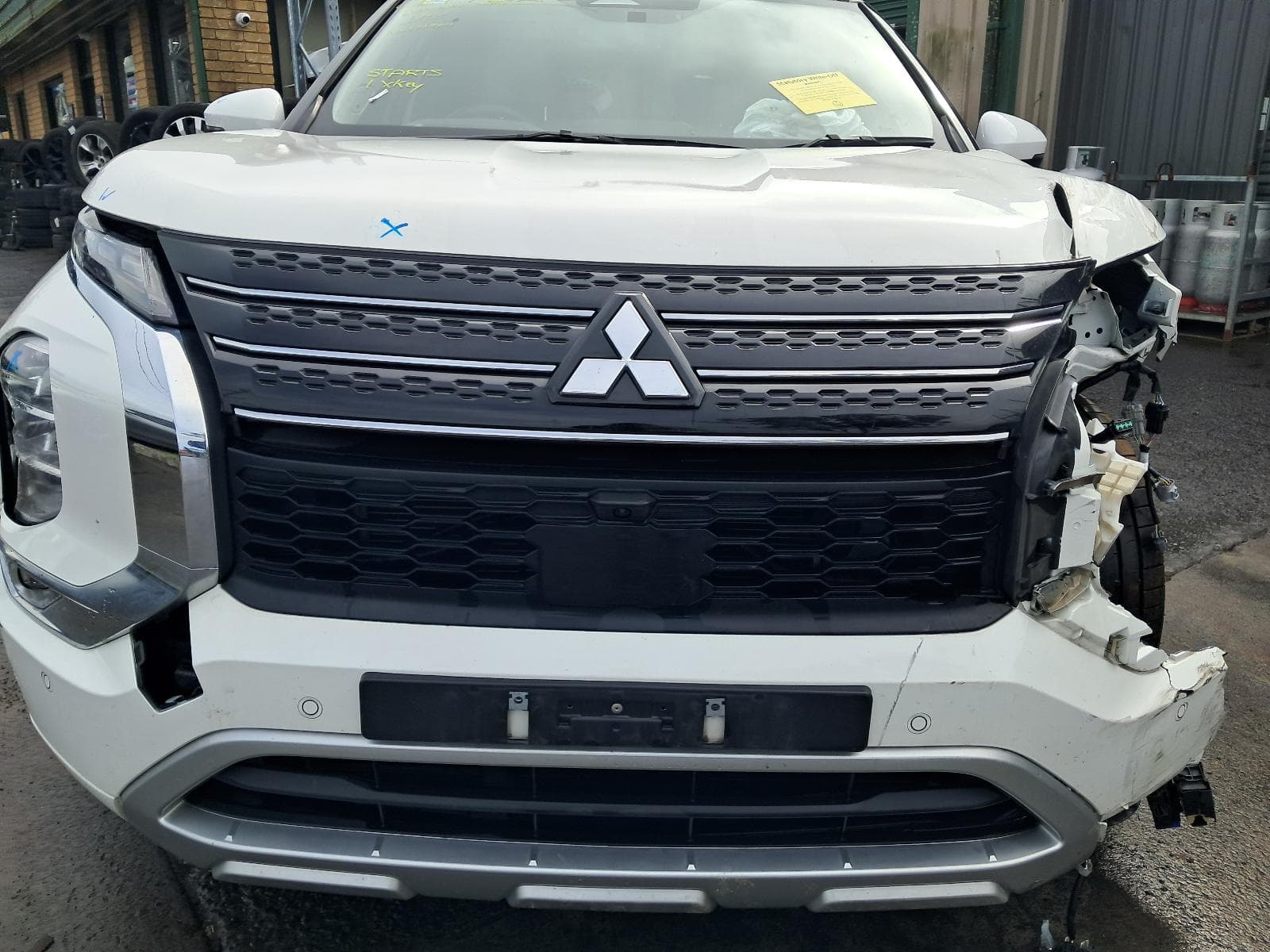2021 MITSUBISHI OUTLANDER 9