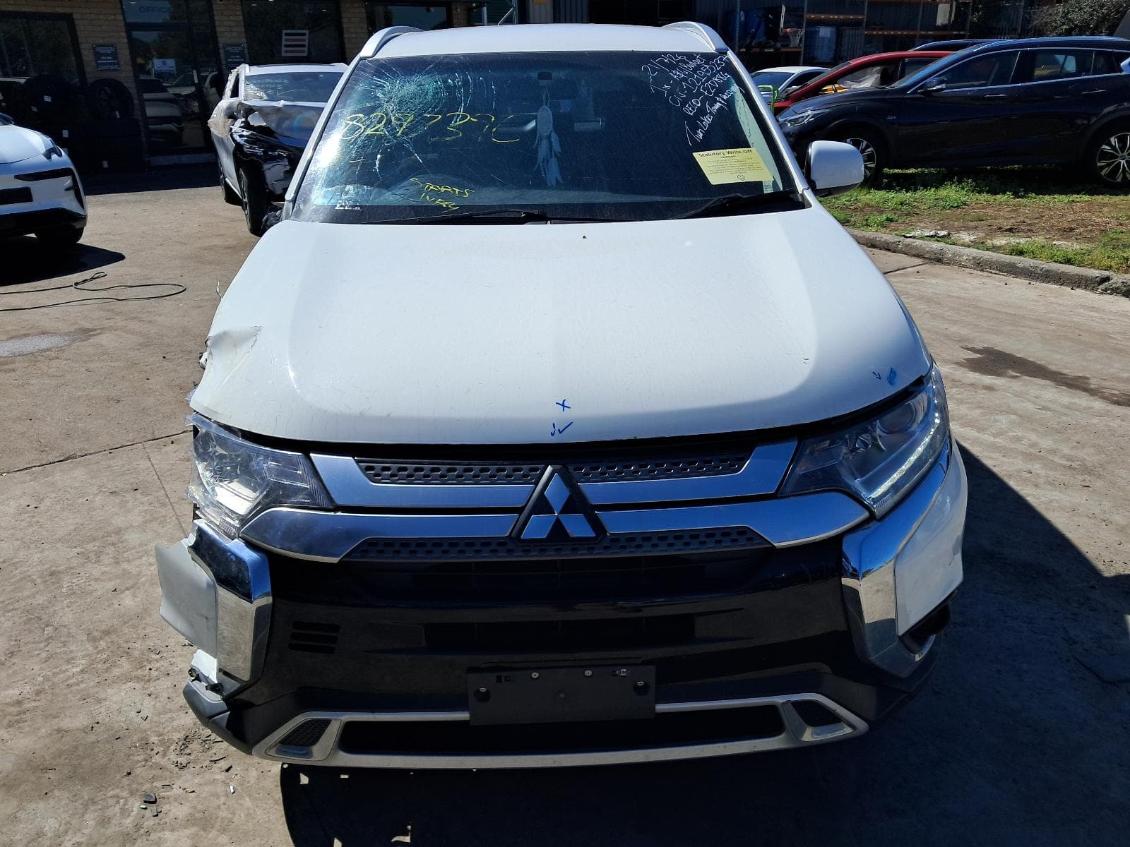 2018 MITSUBISHI OUTLANDER 11