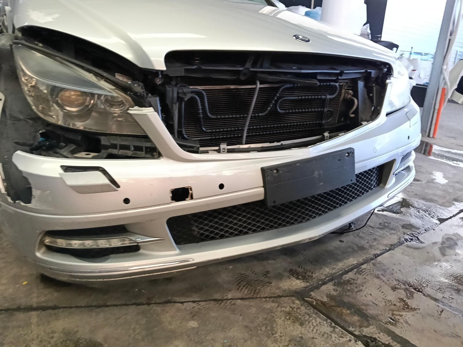 2010 MERCEDES C CLASS 9