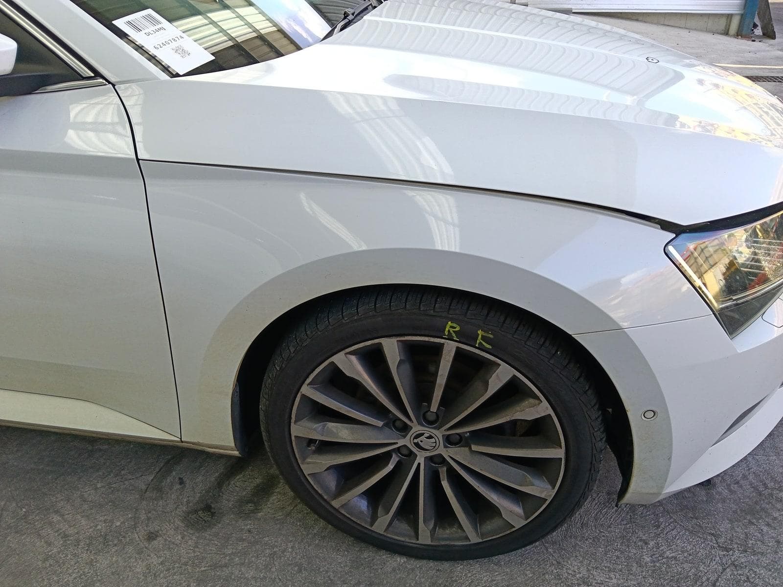 2016 SKODA SUPERB 13