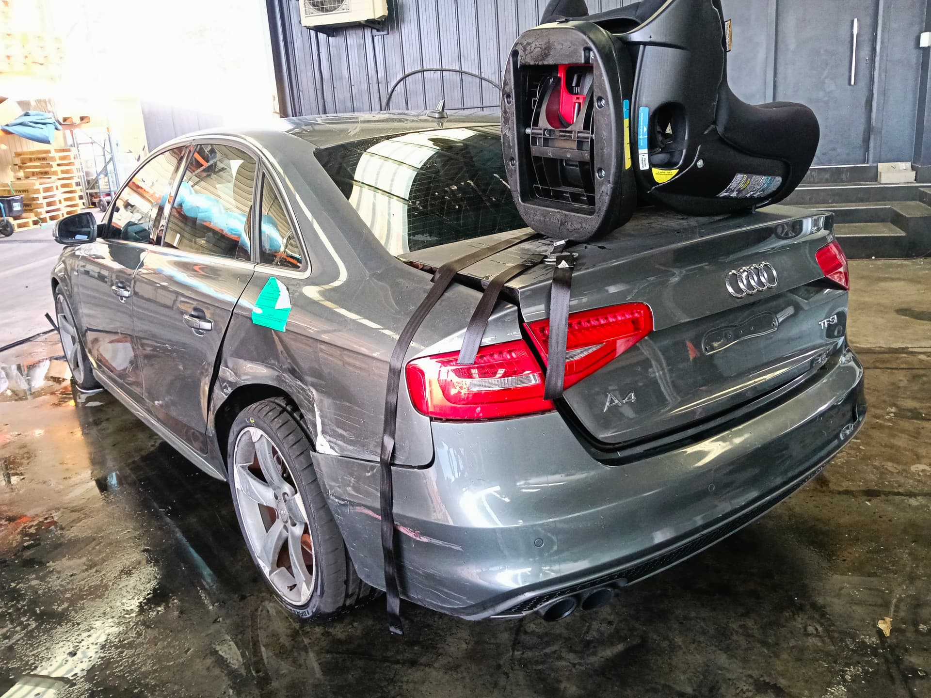 2015 AUDI A4 5
