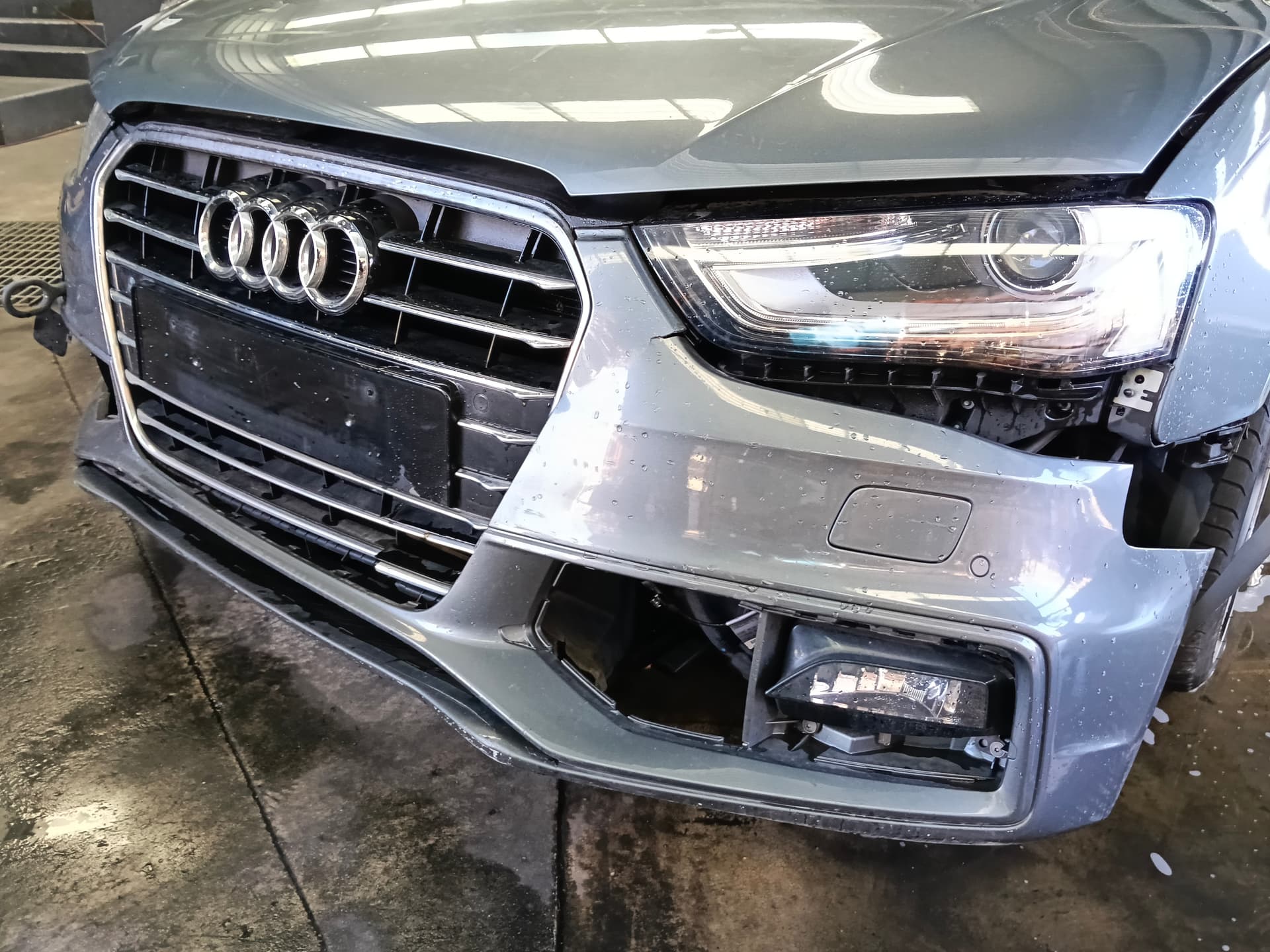 2015 AUDI A4 10