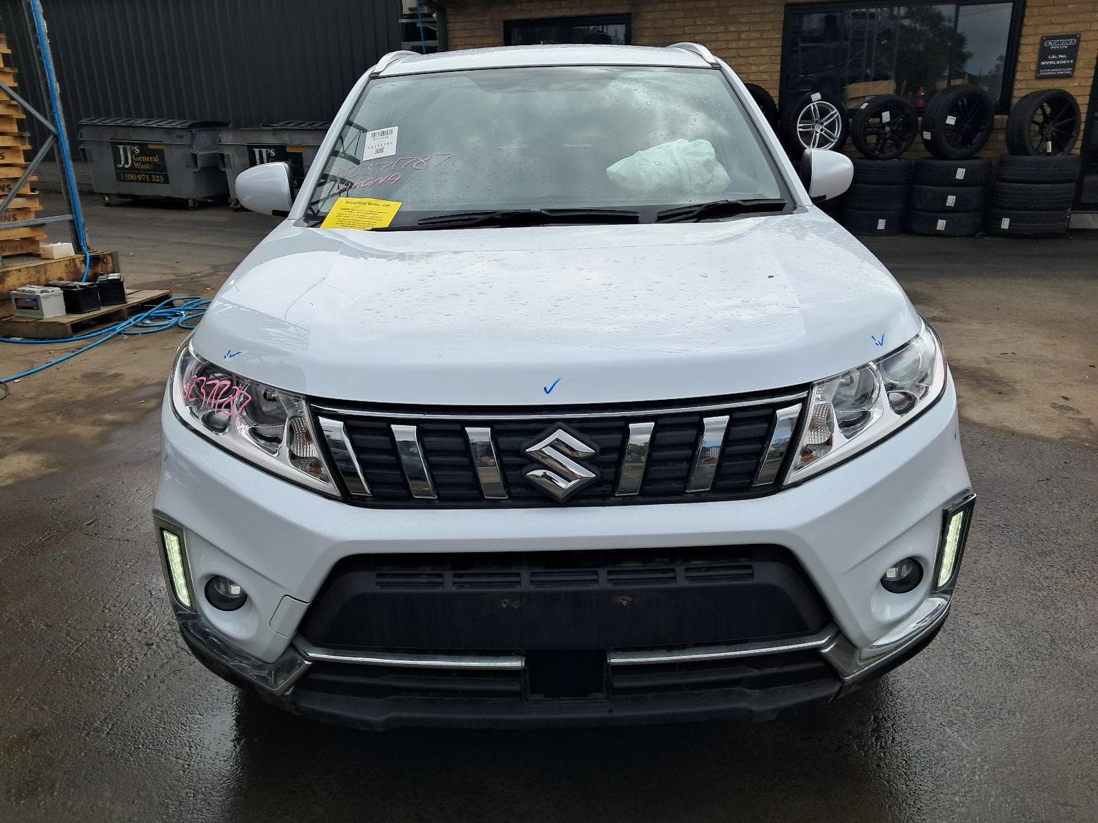 2019 SUZUKI VITARA 11