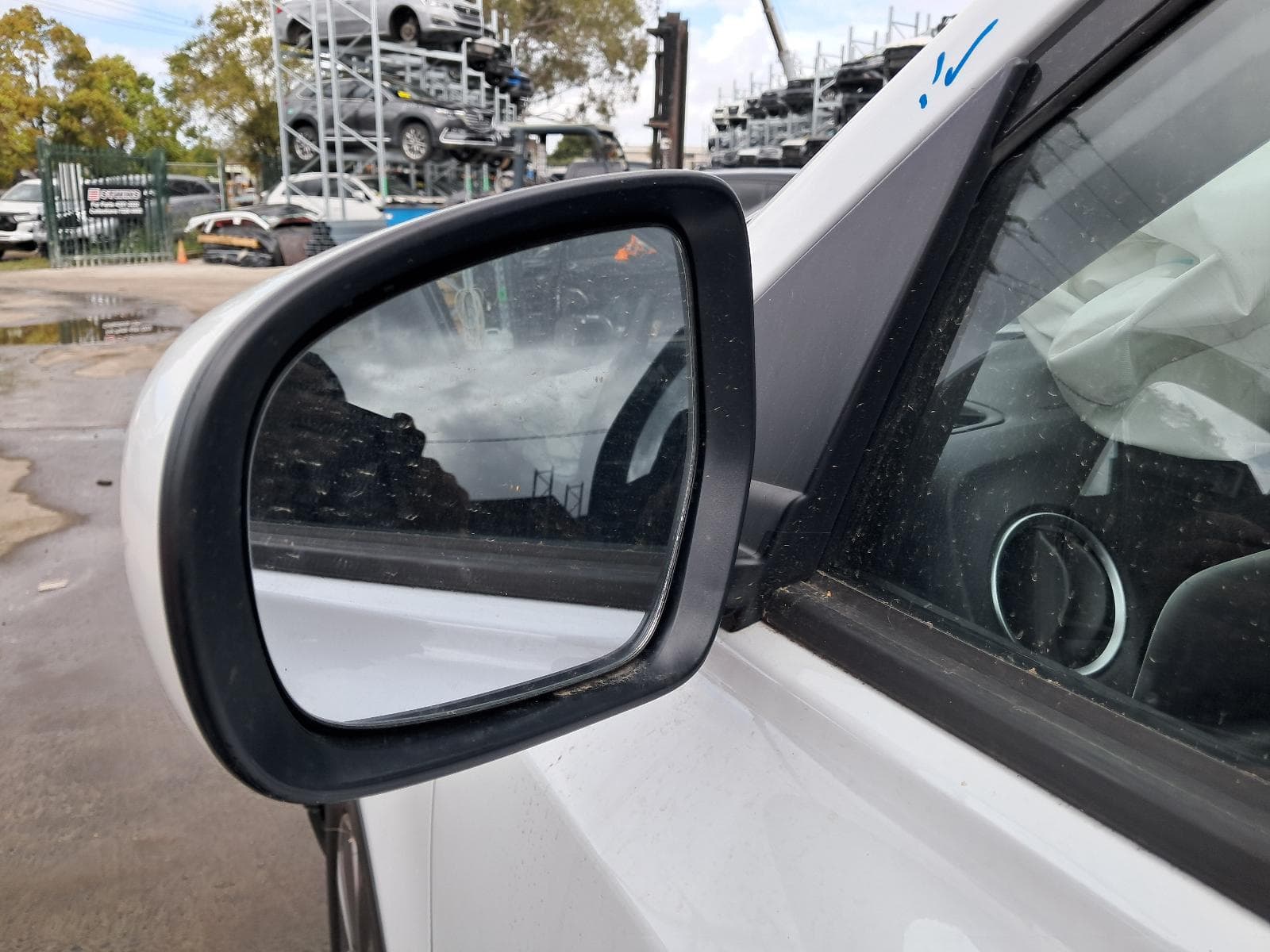 2019 SUZUKI VITARA 15