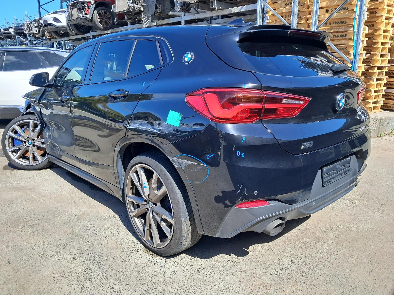 2019 BMW X2 4