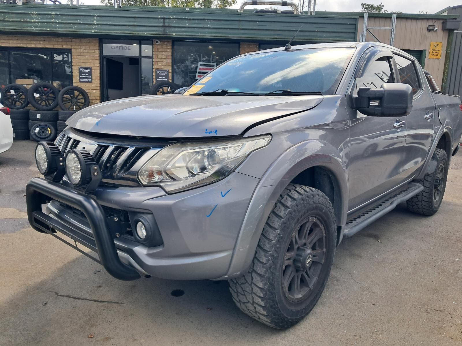 Featured wrecking vehicle: 2016 MITSUBISHI TRITON (stock 11297)