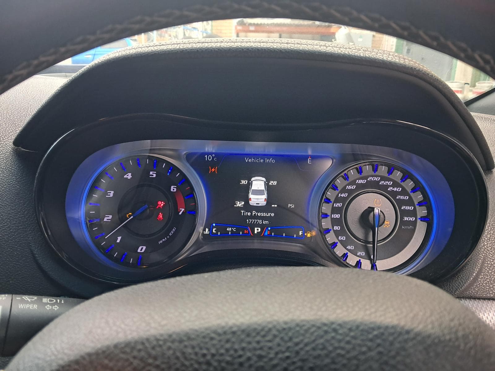 2019 CHRYSLER 300C 2
