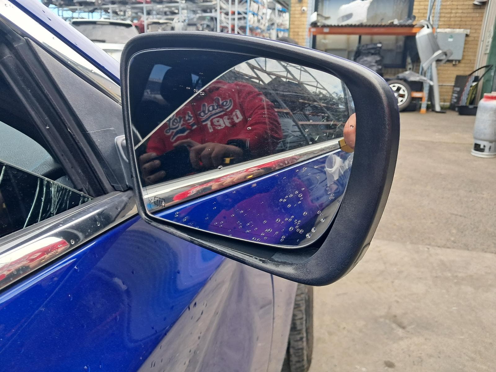 2019 CHRYSLER 300C 14