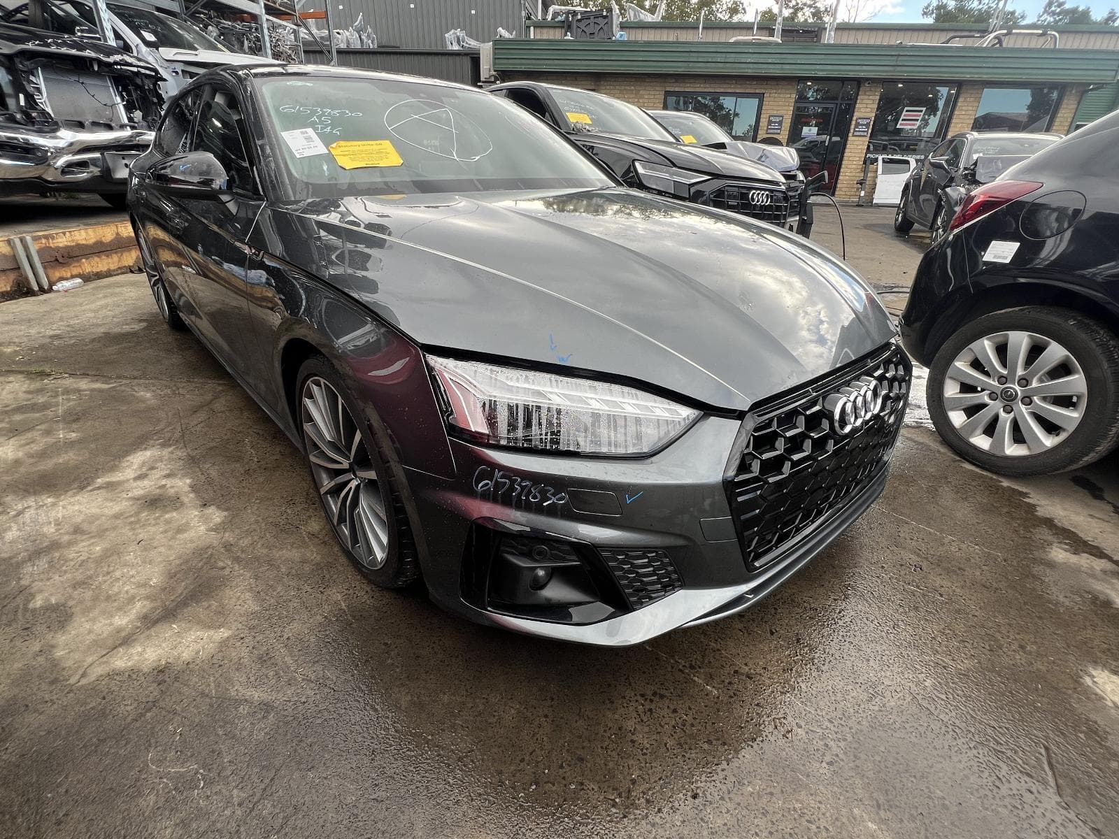 Used auto part listing image: 2023 AUDI A5/S5 PWR DR WIND SWITCH LH REAR, F5, 07/16
