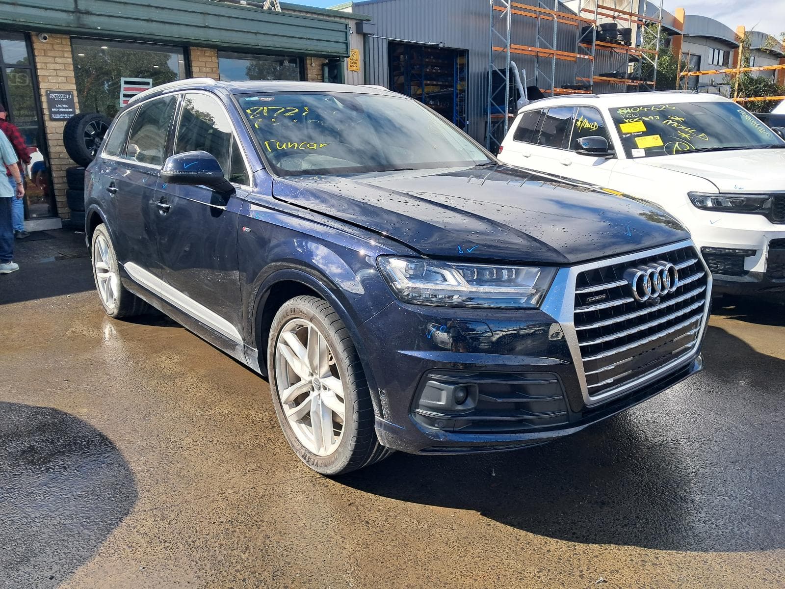 Used auto part listing image: 2016 AUDI Q7 DOOR BOOT GATE LOCK 4M, LEFT FRONT DOOR LOCK, 09/15
