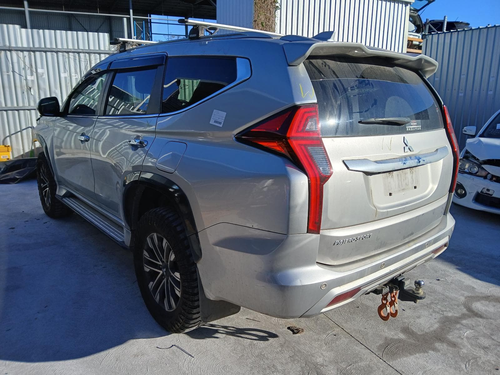 Used auto part listing image: 2022 MITSUBISHI PAJERO HEAD UNIT, W/ DISPLAY UNIT, 8IN TOUCHSCREEN, W/ SAT NAV TYPE, QF-QG, PAJERO SPORT, 11/19