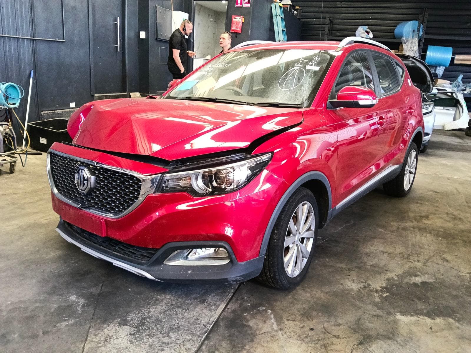 Used auto part listing image: 2019 MG ZS LEFT DOOR MIRROR W/ POWER, HEATED, NON CAMERA, NON BLIND SPOT TYPE, COLOUR CODED, AZS1, 09/17-06/25