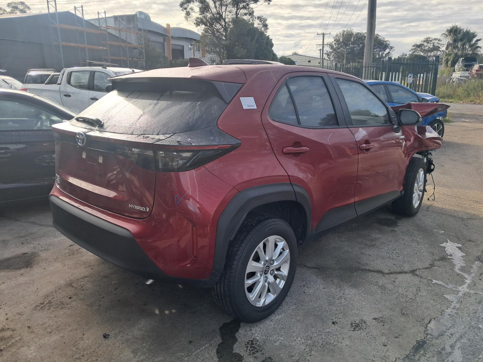 Used auto part listing image: 2023 TOYOTA YARIS CROSS CALIPER XP210, RH REAR, GREY TYPE, 06/20