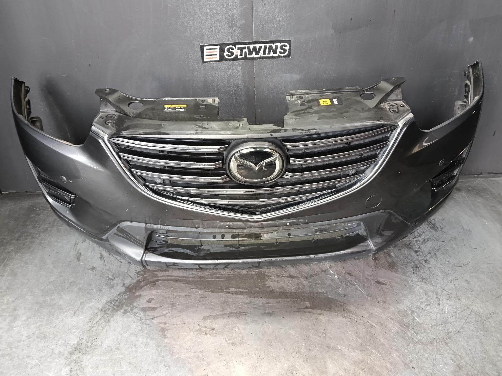 Used auto part listing image: 2015 MAZDA CX5 FRONT BUMPER KE, W/ PARK SENSOR & NON H/LAMP WASHER TYPE, 02/12-01/17 0000422164