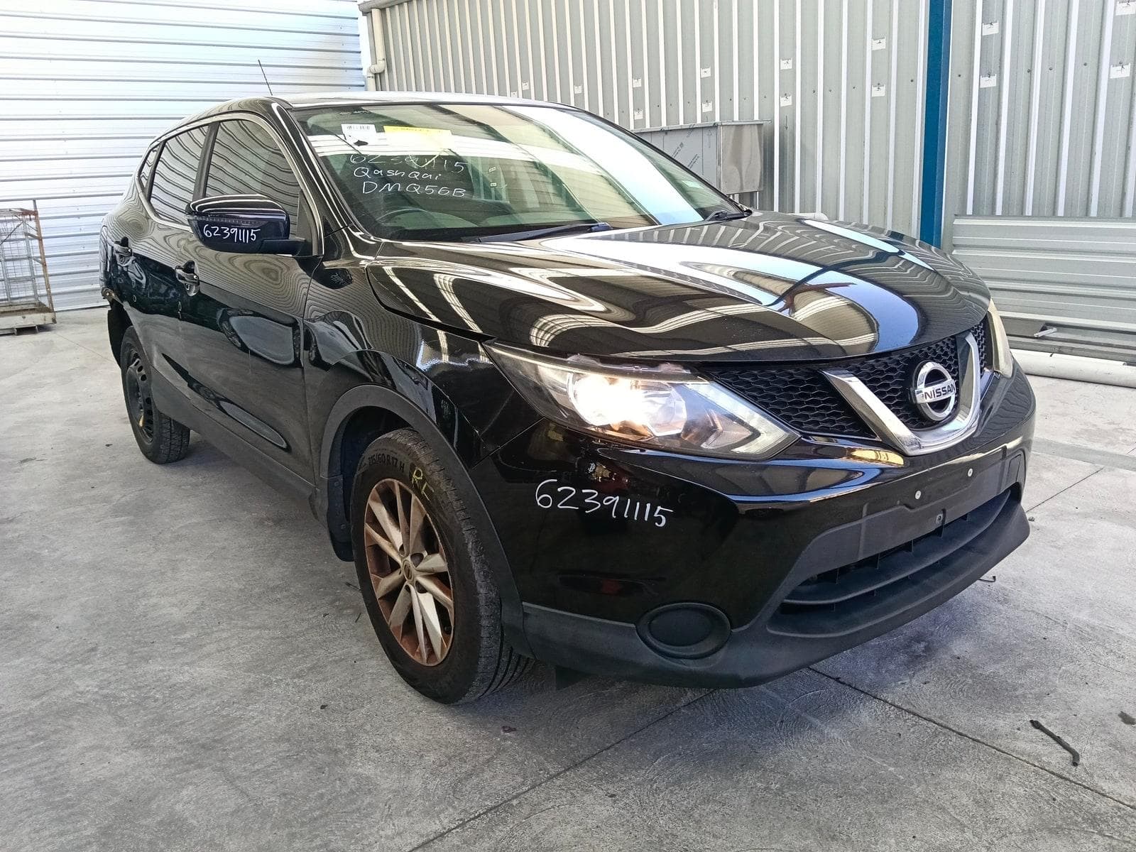 Featured wrecking vehicle: 2016 NISSAN QASHQAI (stock 11589)