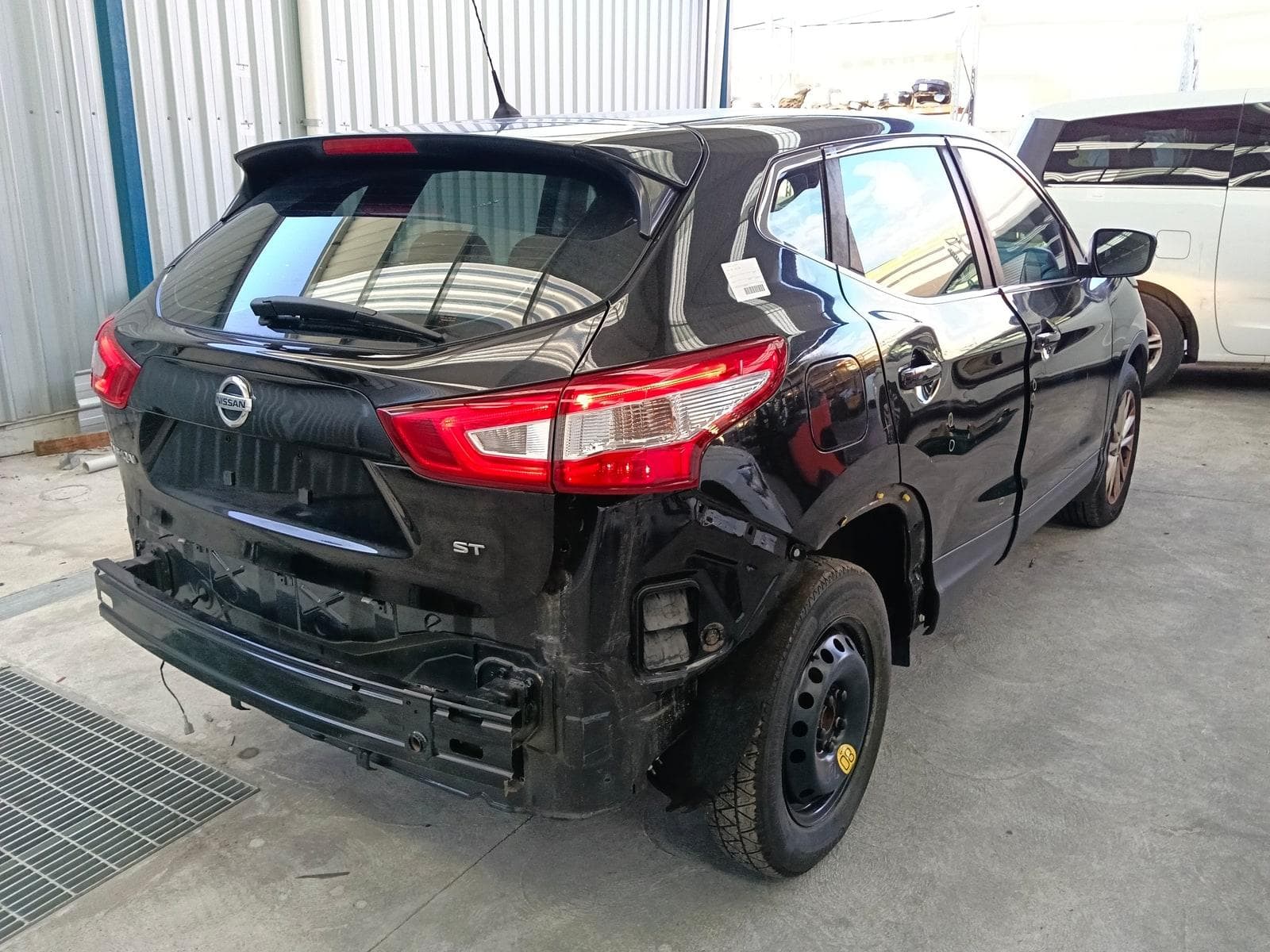 2016 NISSAN QASHQAI 4