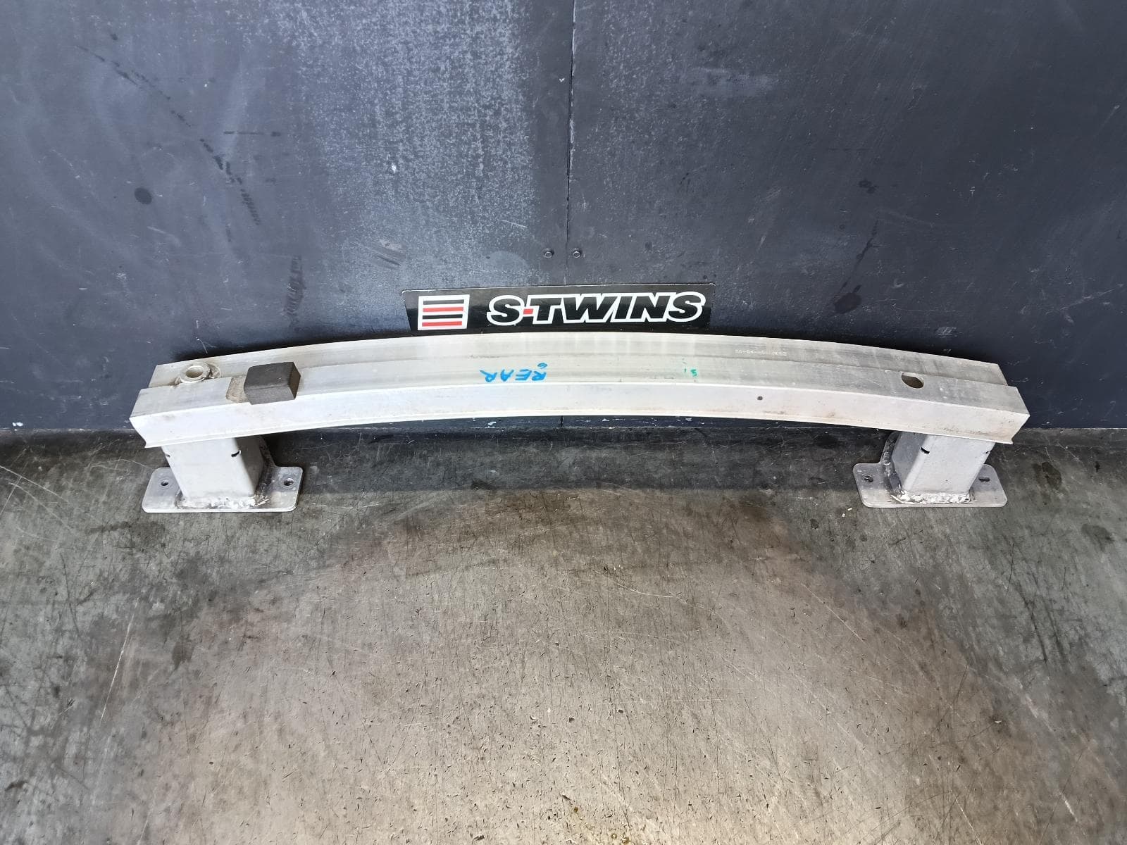 Used auto part listing image: 2021 JEEP COMPASS R BAR BRACKET REINFO M6, MAIN REINFORCEMENT, 10/17-12/23