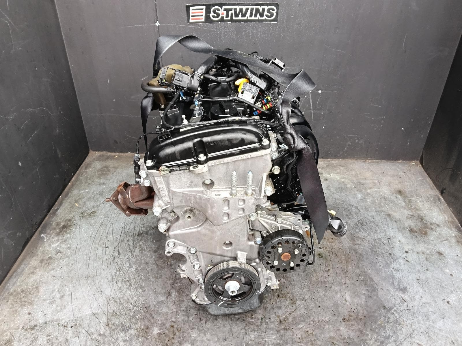 Used auto part listing image: 2014 KIA RONDO ENGINE PETROL, 2.0, G4NC, RP, 06/13-12/18
