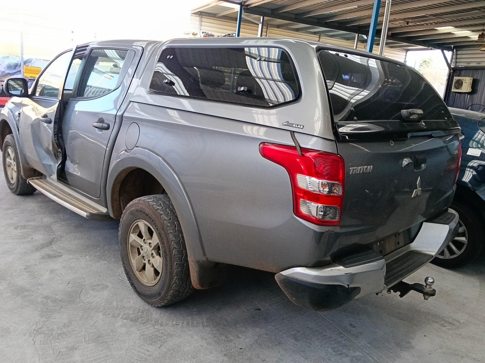 2018 MITSUBISHI TRITON 5