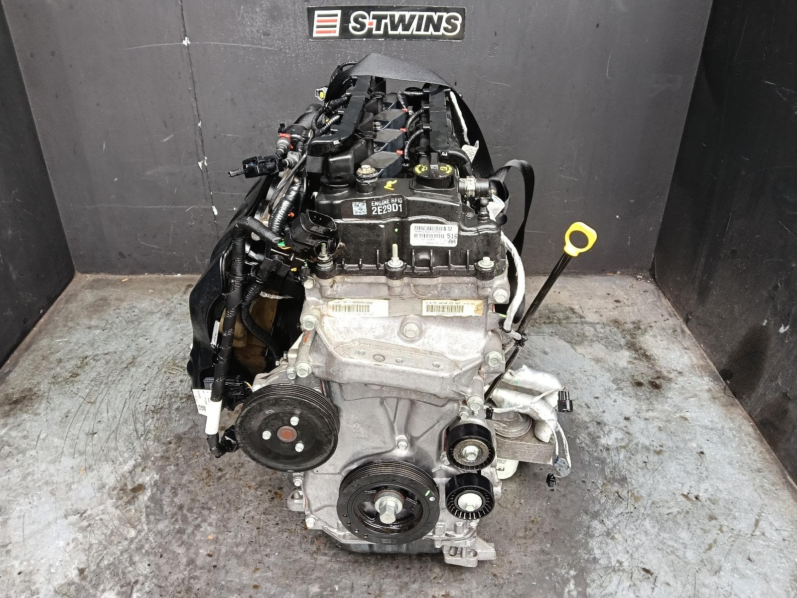 Used auto part listing image: 2021 JEEP COMPASS ENGINE M6, PETROL, 2.4, 10/17-12/23