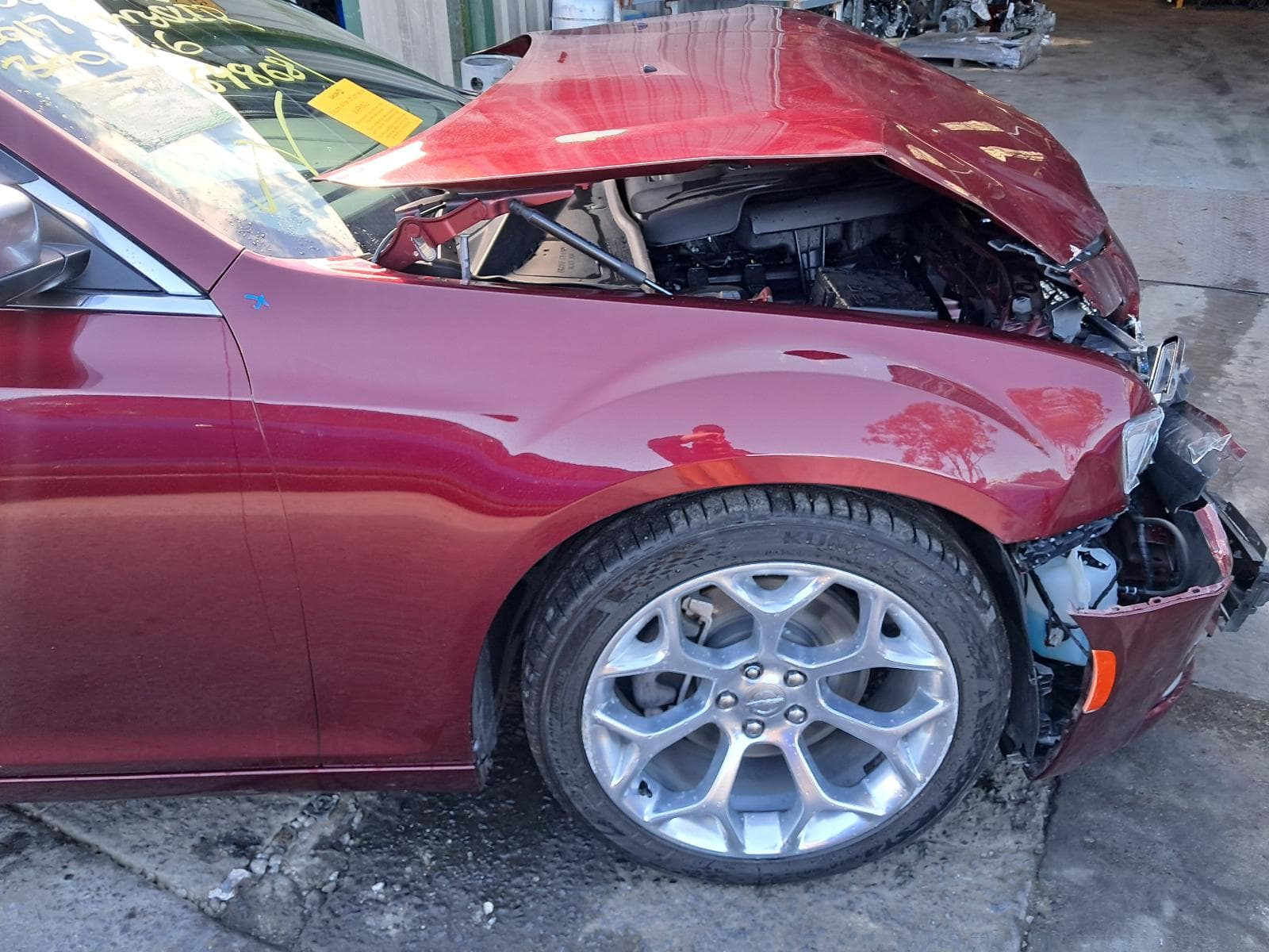 2017 CHRYSLER 300C 9