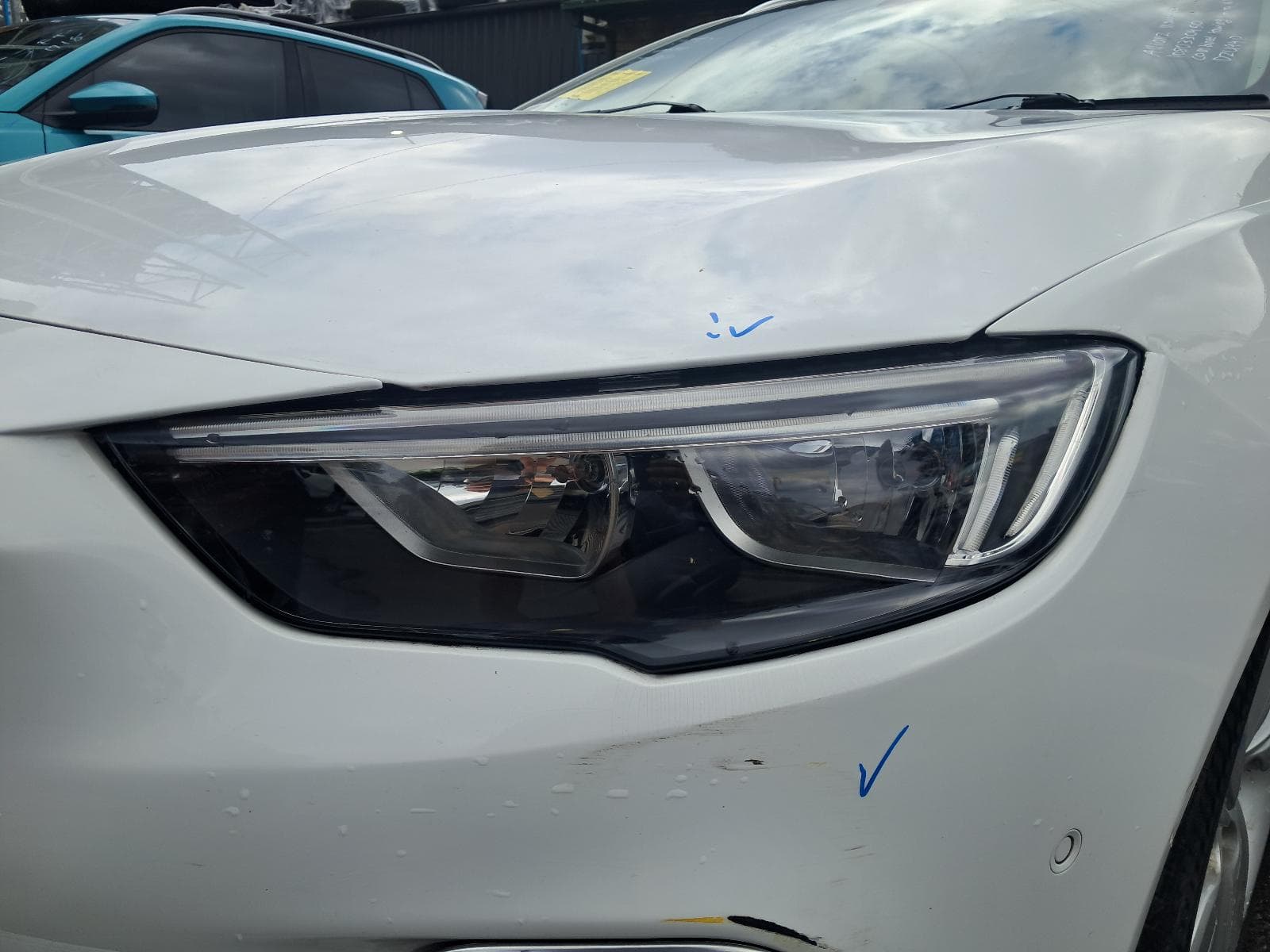 2018 HOLDEN COMMODORE 7