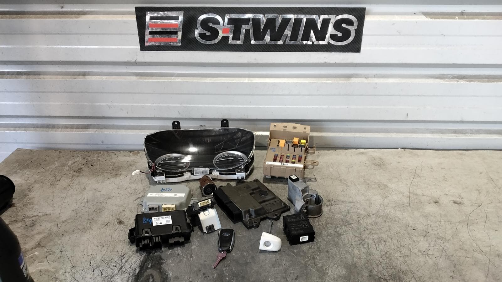 Used auto part listing image: 2019 SUBARU FORESTER ENGINE ECU, 2.5, FB25, PETROL, SEC SET (ECU/IMM/READER/KEY), SK, 08/18-11/24 0000424682