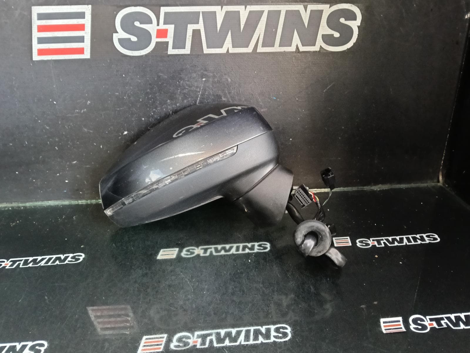 Used auto part listing image: 2015 AUDI A3 RIGHT DOOR MIRROR 8V, S3/A3, HATCH, POWER FOLD, W/ LANE KEEPING SYSTEM TYPE (6XK/7Y5), 03/13-10/20