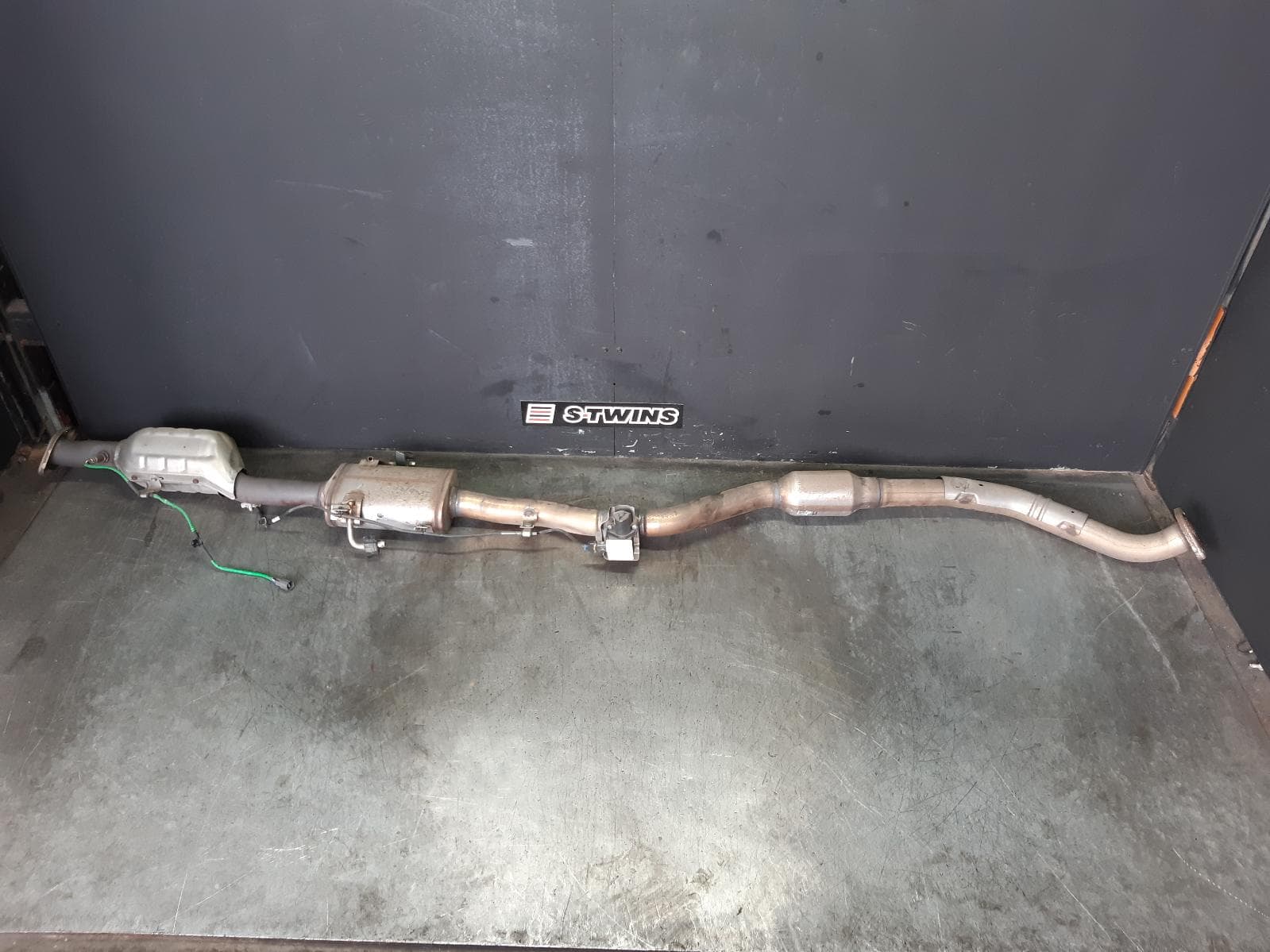 Used auto part listing image: 2019 MAZDA CX5 CATALYTIC CONVERTER UNDER CAR-CAT TYPE, PETROL, 2.5, NON TURBO, 4WD, KF, 02/17- 0000362963