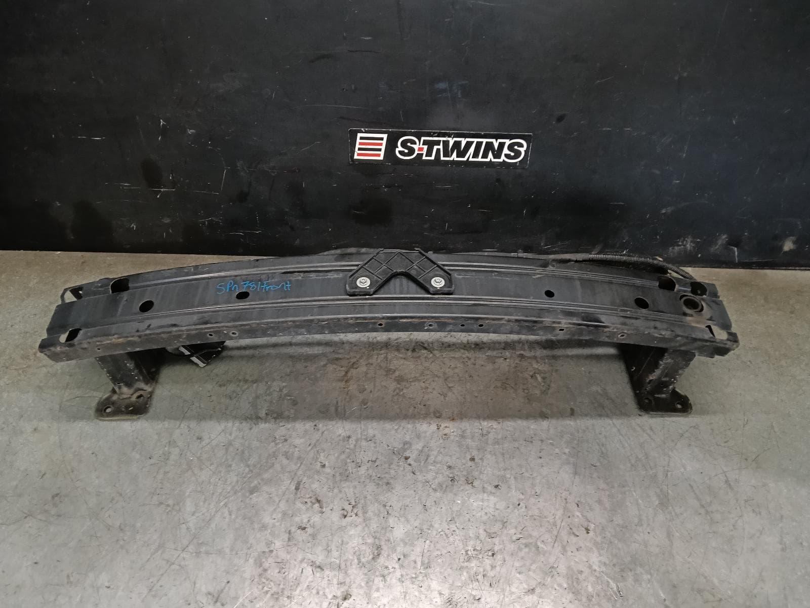 Used auto part listing image: 2023 RENAULT KALEOS F BAR REINFORC BRACK MAIN REINFORCEMENT, XZG, 05/16- 0000416772