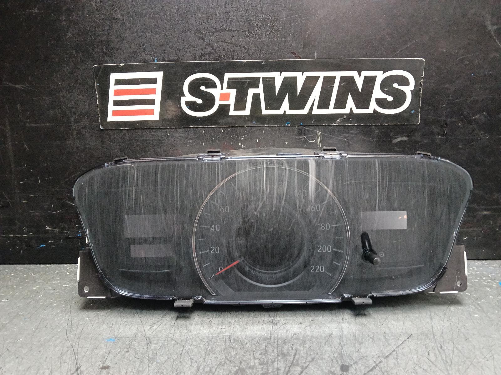 Used auto part listing image: 2019 HONDA ODYSSEY INSTRUMENTCLUSTER PETROL, 2.4, RC1, 02/14-12/20 0000398511