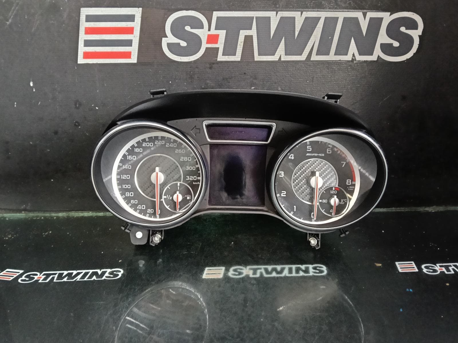 Used auto part listing image: 2014 MERCEDES CLA CLASS INSTRUMENTCLUSTER PETROL, 2.0, CLA45 AMG, C117/X117, 09/13-01/19 0000425560