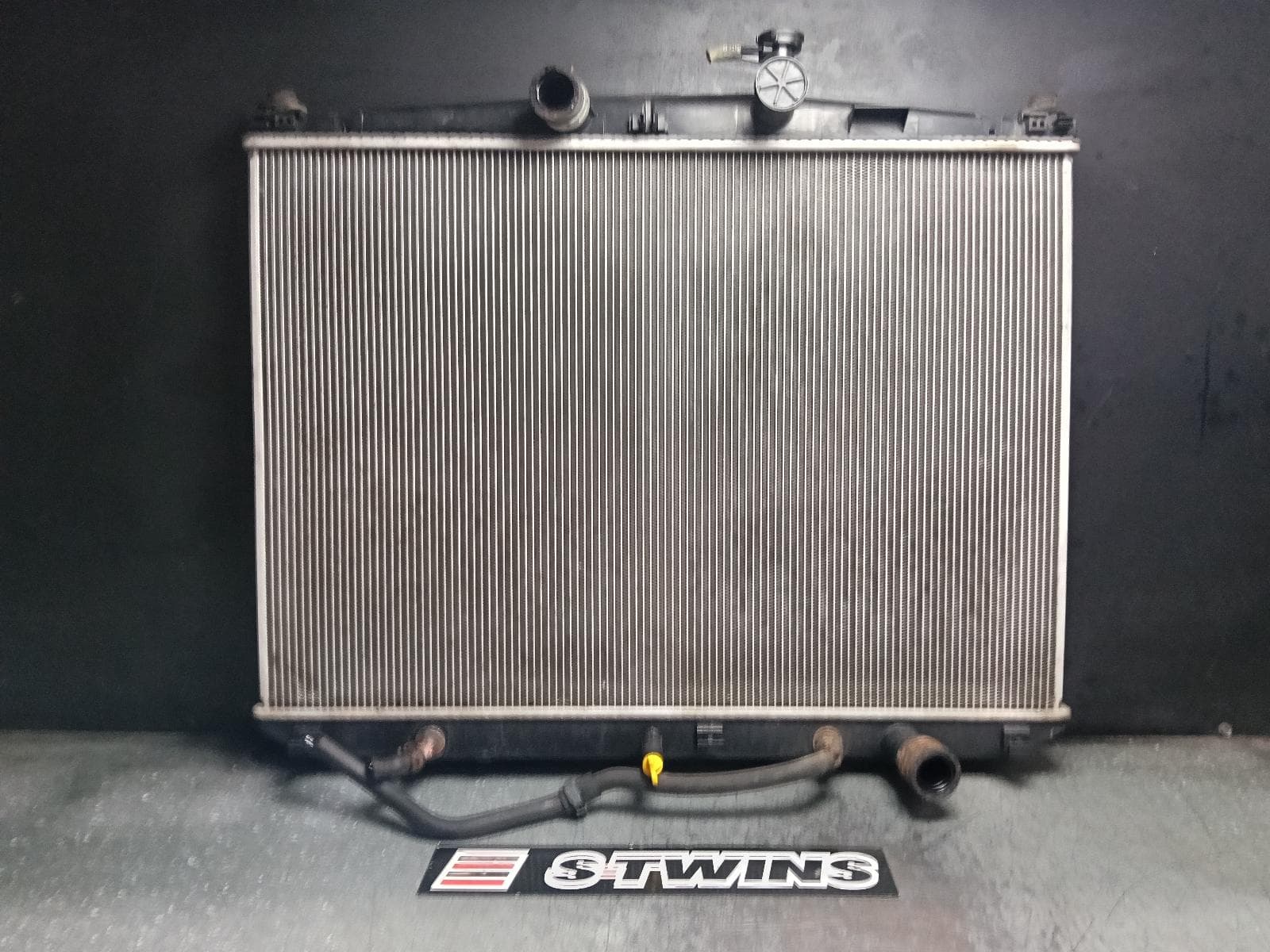 Used auto part listing image: 2016 TOYOTA KLUGER RADIATOR AUTO, 3.5, 2GR-FE, PETROL, GSU50/GSU55, 12/13-10/16
