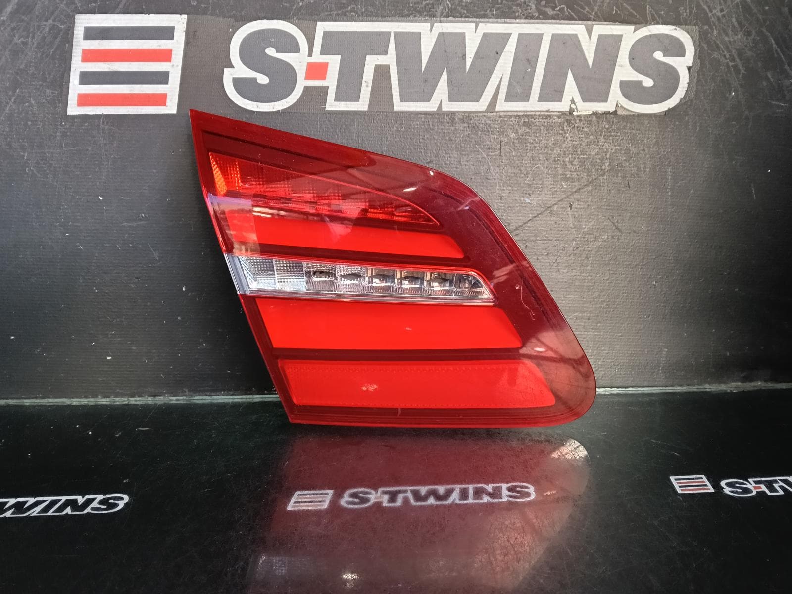 Used auto part listing image: 2016 MERCEDES B CLASS REAR GARNISH TAILGATE LAMP (LH SIDE), W246, FULL LED TYPE, 11/14-02/19 0000405225