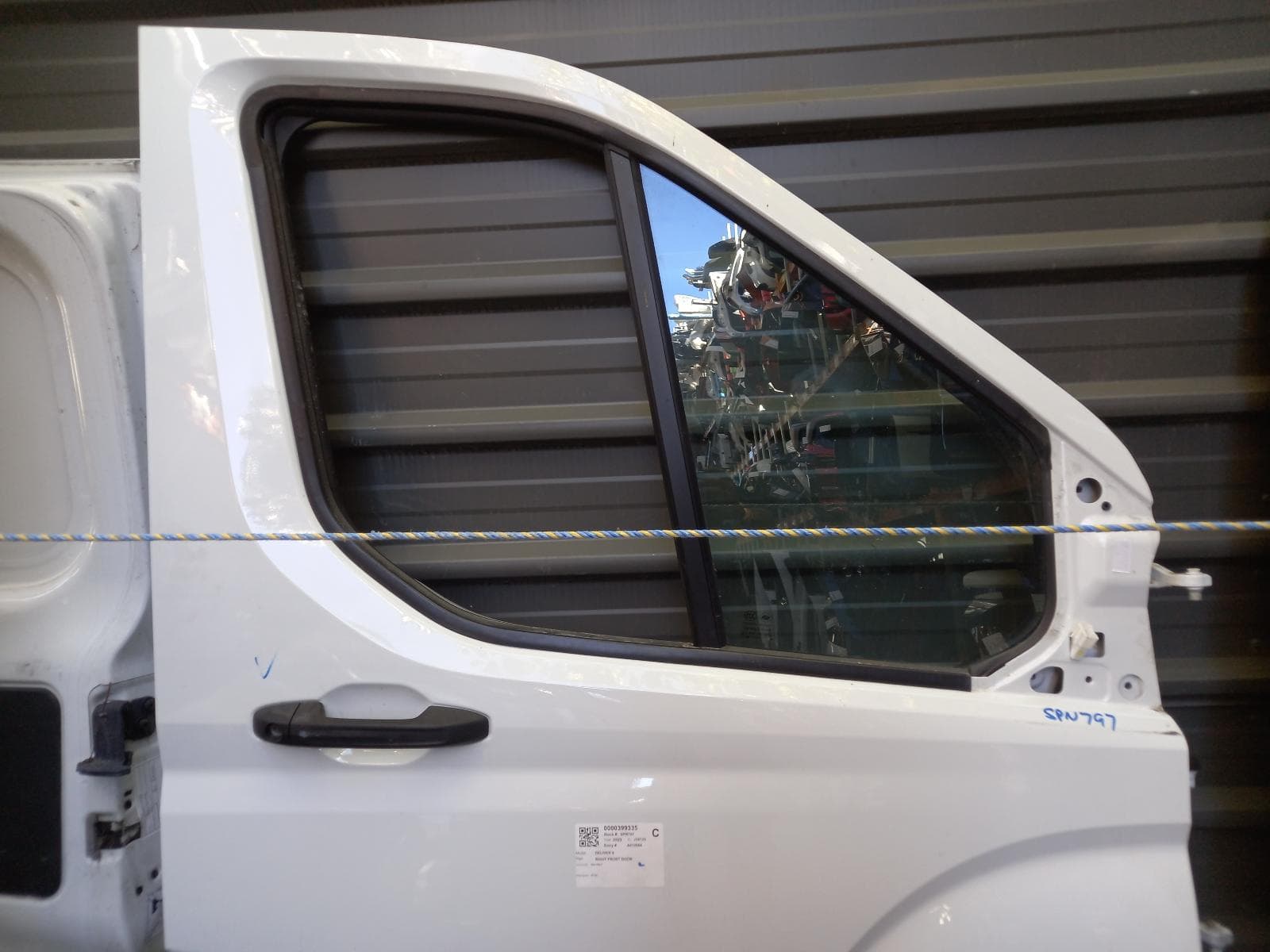 Used auto part listing image: 2023 LDV DELIVER 9 RIGHT FRONT DOOR 07/20- 0000399335