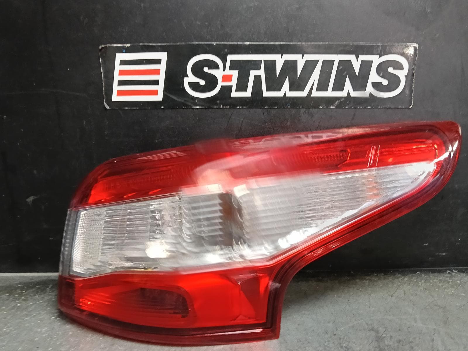Used auto part listing image: 2017 NISSAN QASHQAI RIGHT TAILLIGHT J11, 12/13-06/17 0000416632