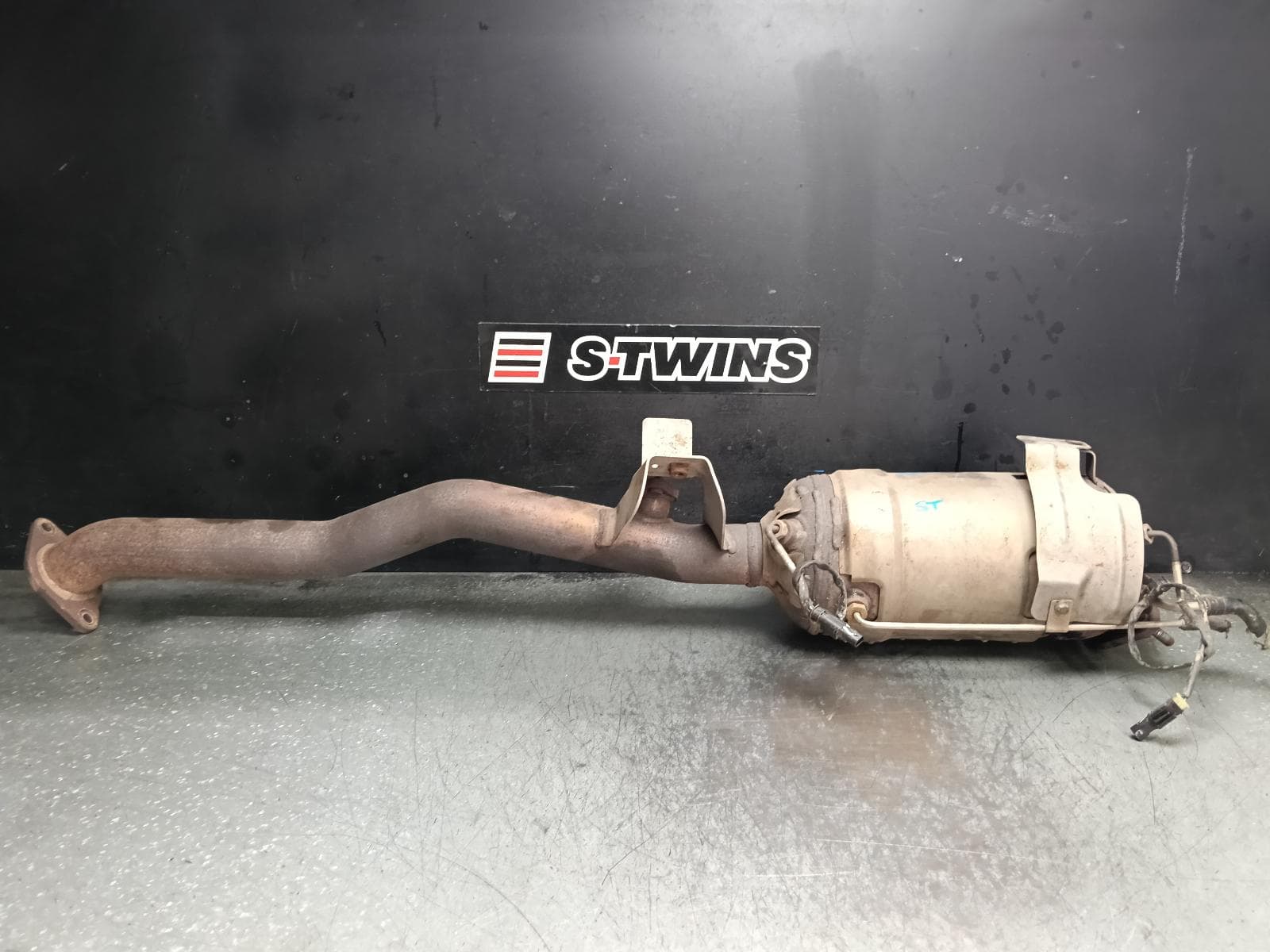 Used auto part listing image: 2023 LDV DELIVER 9 PARTICULATE FILTER DPF DIESEL, 2.0, 07/20
