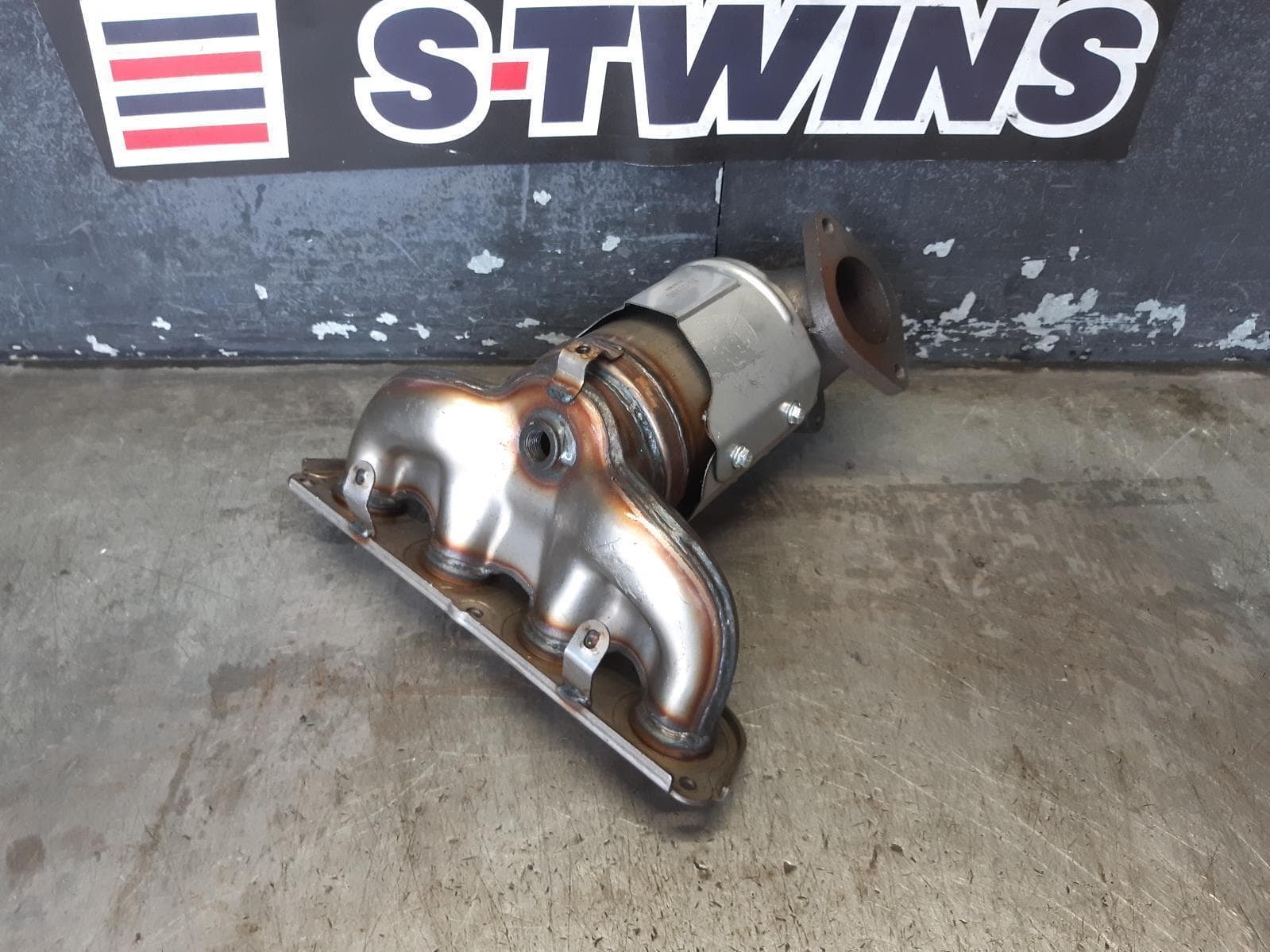 Used auto part listing image: NEW 2018 HYUNDAI TUCSON CATALYTIC CONVERTER MANIFOLD-CAT TYPE, 2.0, G4NC, PETROL, TL, 06/15-01/21 0000312712