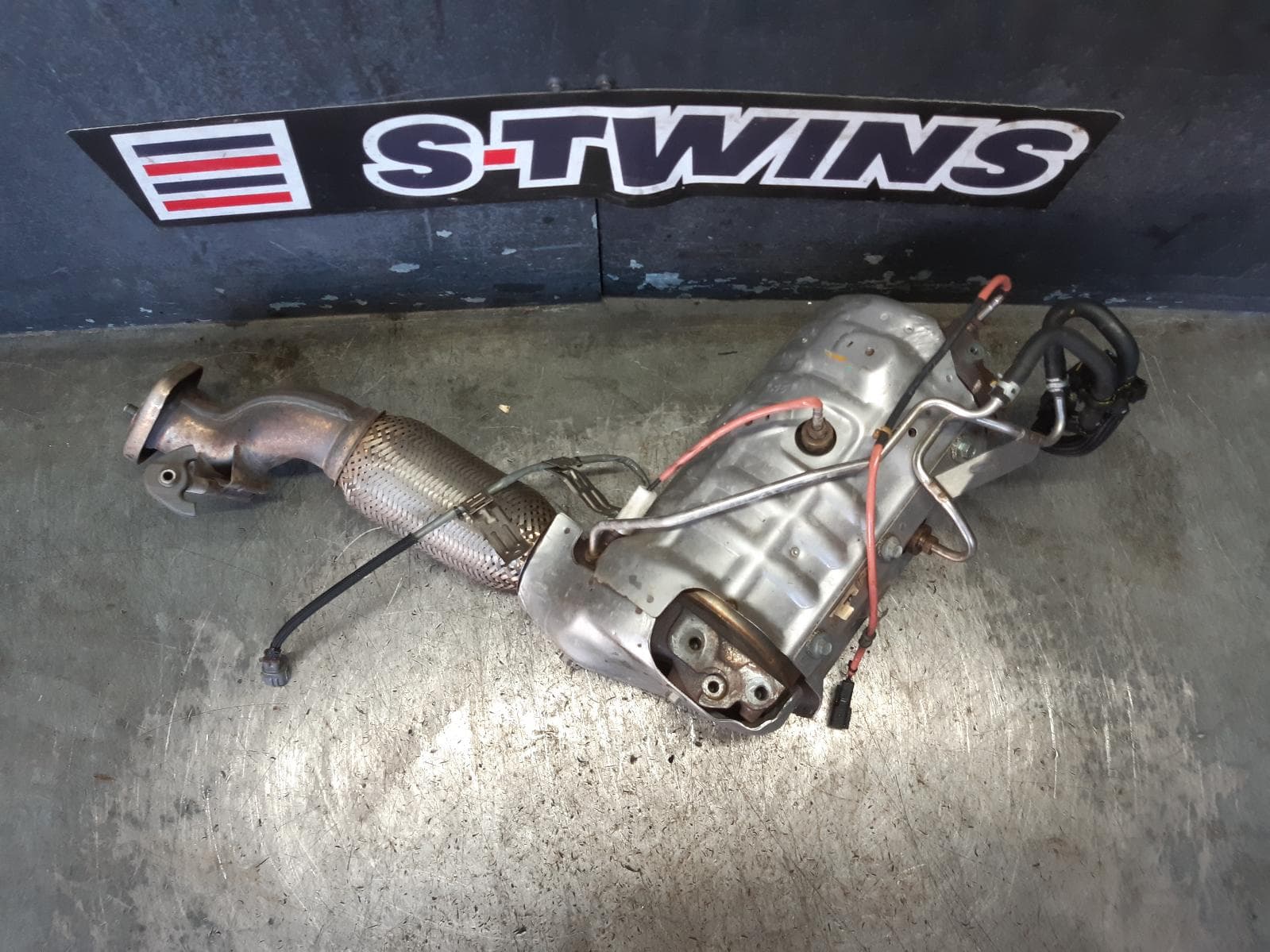 Used auto part listing image: 2018 MAZDA CX5 PARTICULATE FILTER DPF DIESEL, 2.2, BI-TURBO, KF, 02/17-12/23 0000287186