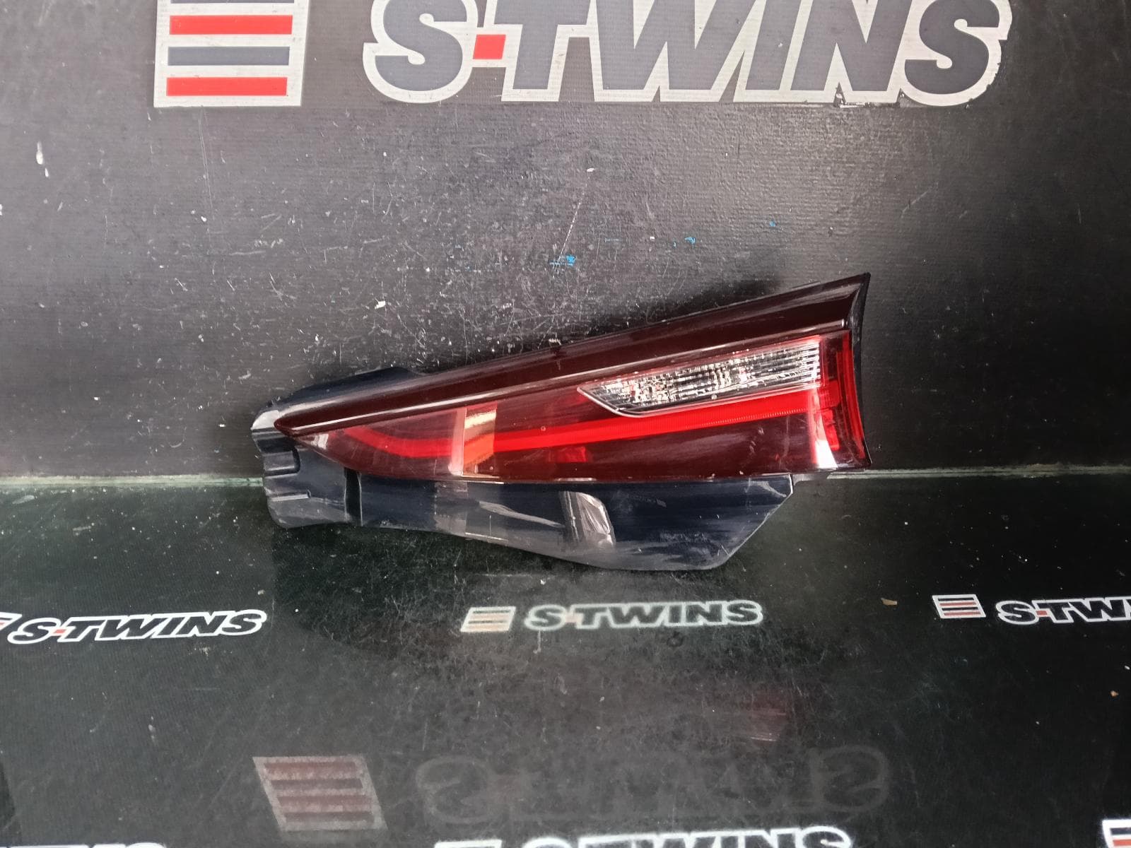 Used auto part listing image: 2020 MAZDA CX30 REAR GARNISH TAILGATE LAMP (RH SIDE), W/ LED, TINTED TYPE, DM, 10/19