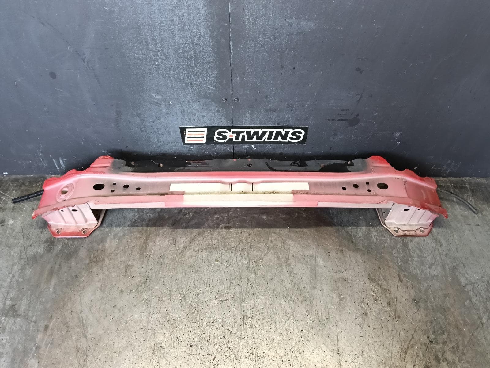 Used auto part listing image: 2016 SUBARU LEVORG F BAR REINFORC BRACK REINFORCEMENT, V1, 05/16-12/20